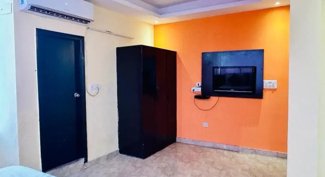 Hotel Raaso Inn Noida -51 BY Arrow