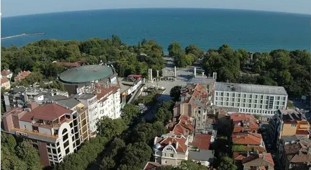 Plaza Palace