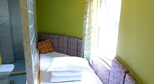 Одноместный номер Standard Nova Travellers Lodge
