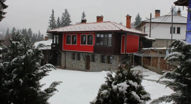 Traditsia Guest House, Book Guesthouse Koprivshtitsa Sofia