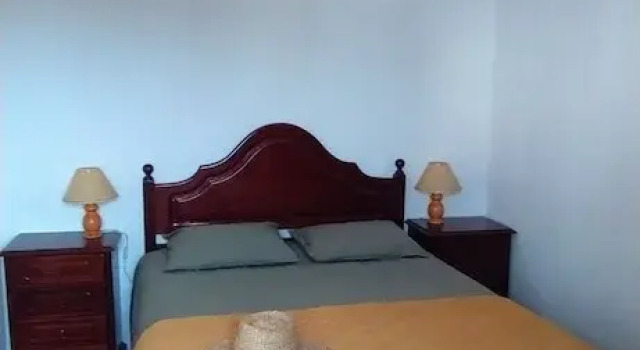 Lovely Well Located 3-bed Apartment in Algarve, Rezervovat Apartmán Hotely v Luz s parkováním, Parkování