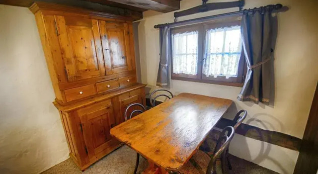 Gîte de la Petite Source, Reserva ahora Hotel Val-de-Ruz Suiza