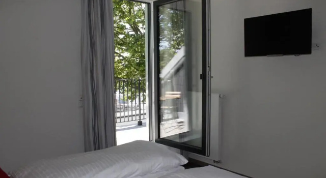 Двухместный номер Standard с балконом Prime 20 Serviced Apartments