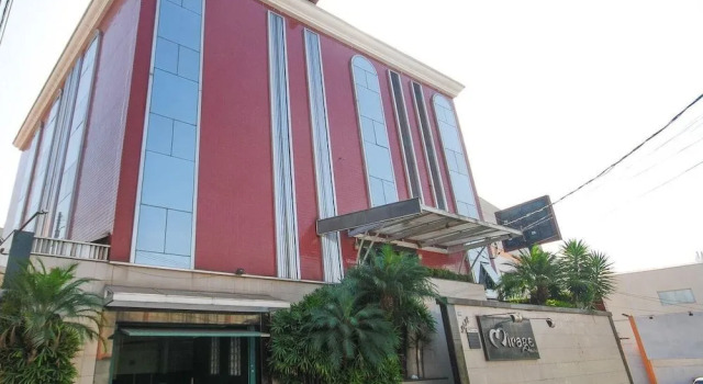 Hotel Mirage