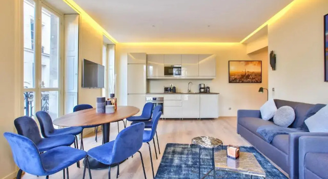 60-Luxury Parisian Home Sebastopol (2Dg), Забронировать Отель Париж Иль-де-Франс, рядом с Станция метро Rambuteau