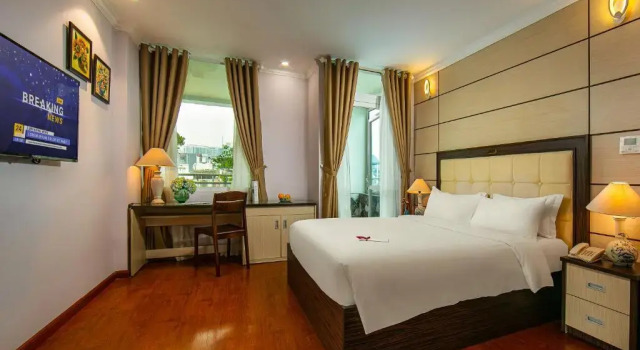 Двухместный номер Standard с балконом и с видом на город San Premium Hotel