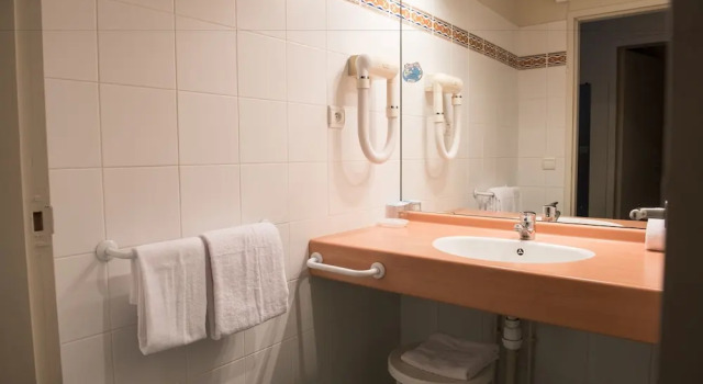 Одноместный номер Standard Hotel de Jouvence
