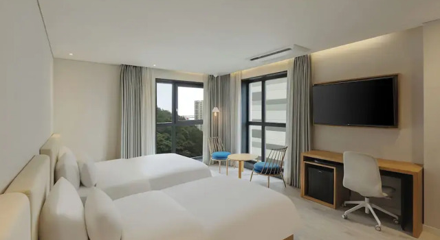 Двухместный семейный номер Royal NewCZ Gwangan Hotel