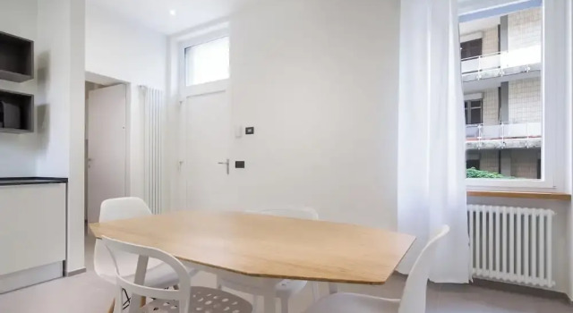 Prudenziana26, Забронировать Отель Отели Комо с парковкой, рядом с Площадь Кавур, Парковка