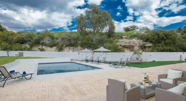 Вилла Villa Konnos View, Stunning 6Bdr Villa With Private Pool, Close To Konnos Beach