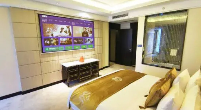 Люкс с видом на внутренний двор Chengdu Dading Century Hotel