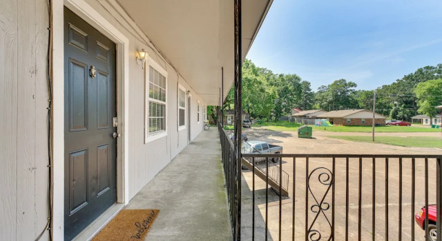 Texarkana Apartment ~ 2 Mi to Downtown!, Varaa Huoneisto Texarkana 
