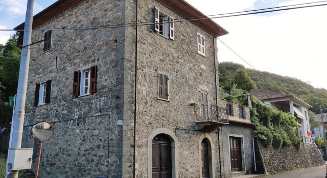 Impeccable, Stylish 4-bed Villa in Bella Crespiano