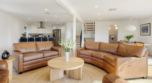 Designer Retreat w/ Pool, Firepits, Panoramic Views The Lake House at Malibu, Book Feriehus Malibu Los Angeles Beach Cities