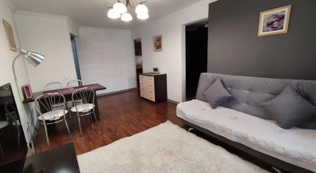 Апартаменты Nadezhda Apartments on Nayrizbay Batira 82