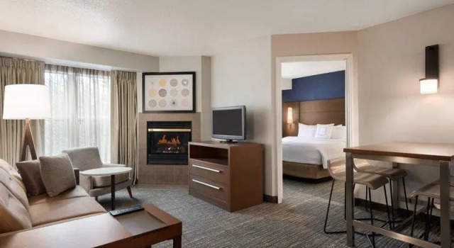 Двухместный люкс с 2 комнатами Residence Inn by Marriott West Springfield