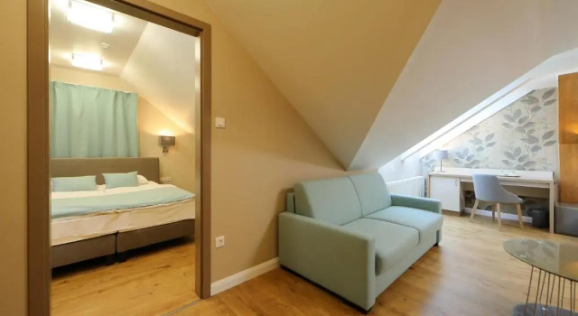 Студия Hotel Blaha Lujza