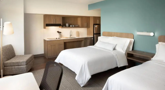 Четырёхместная студия Element by Marriott Austin at The Domain