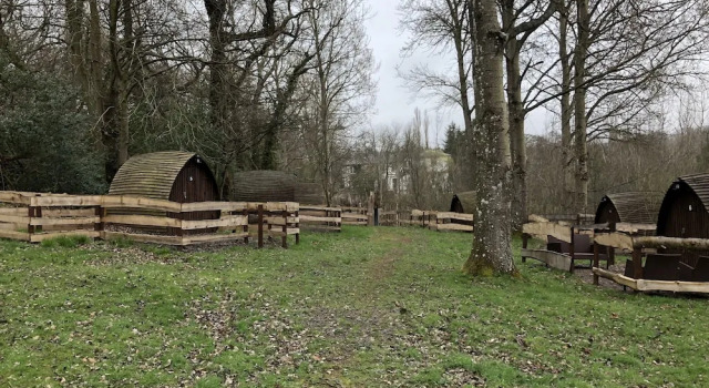 Edinburgh Cabin Camping, Varaa Leirintäalue Gorebridge Edinburgh