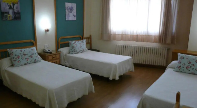 Трёхместный номер Standard Hotel Nice