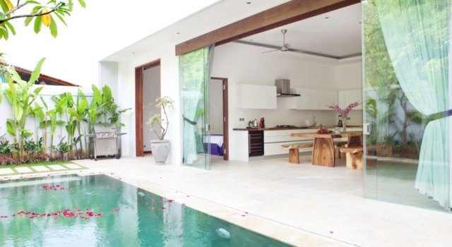 Полулюкс Anema Villa Seminyak