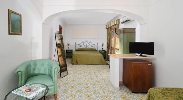 Трёхместный номер Standard Hotel Il Girasole