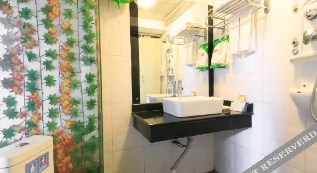 Huijia Hotel, Rezerwuj Hotel Hotele w Liuzhou z parkingiem, Parking