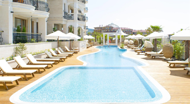 Harmony Suites 10, 20 Saint Vlas
