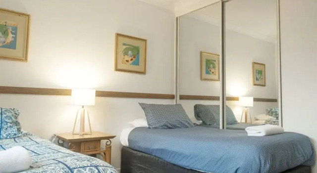 Beach Resort Ground Unit With Parking, Prenota Resort Hotel a Queensland con piscina, Piscina