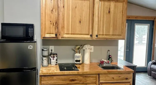 Студия Comfort Columbine Inn
