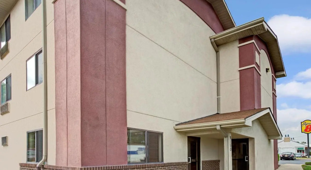 Двухместный номер Standard Super 8 by Wyndham College Park Wash DC Area