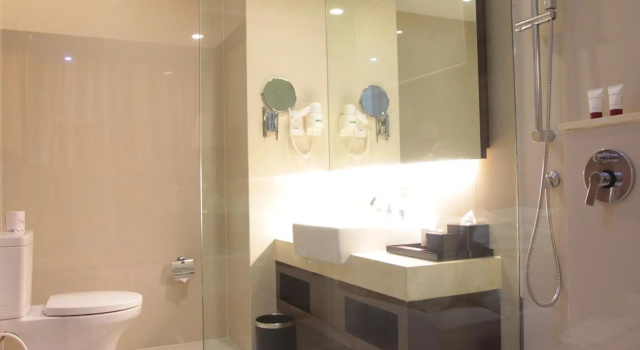 Deluxe Twin room The Alana Surabaya