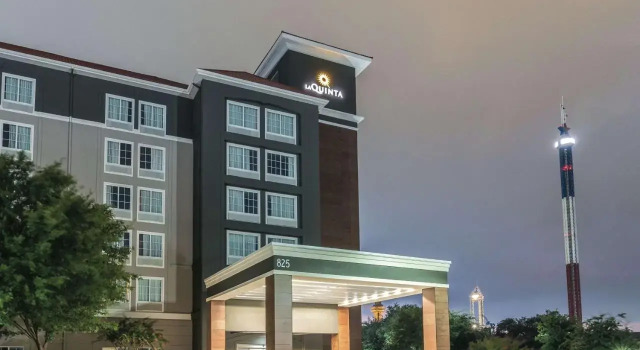 LaQuinta Dalla North / Arlington
