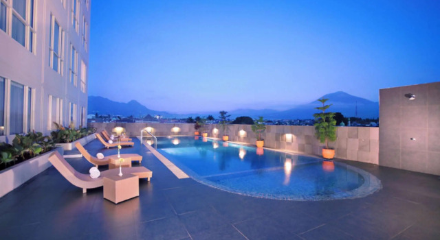 Standard Zimmer Atria Hotel Malang