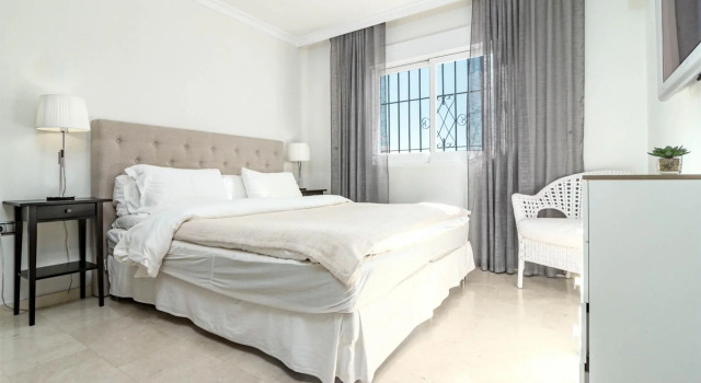 AGC28 - Casa Garden Club by Roomservices, Забронировать Отель Марбелья Коста-дель-Соль, рядом с Casino Marbella