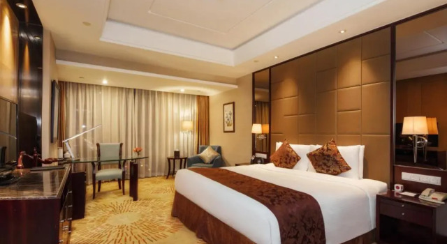Номер Deluxe Grand Metropark Yuantong