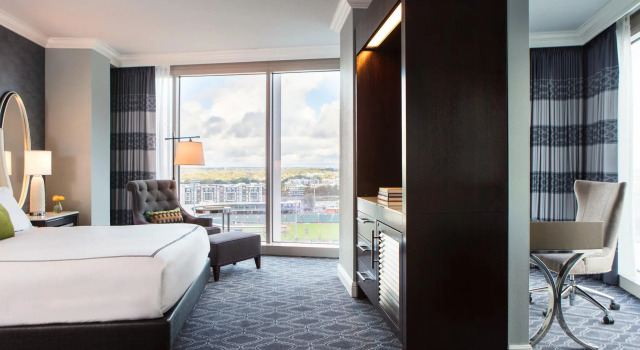 Номер Premium Kimpton Tryon Park Hotel by IHG