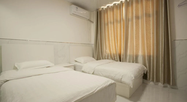 Jiujiang Hongfeng Hotel, Rezerwuj Hotel Jiujiang Jiangxi