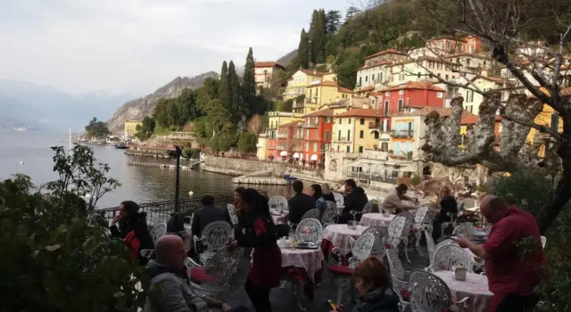 Апартаменты I Tre Oleandri Varenna