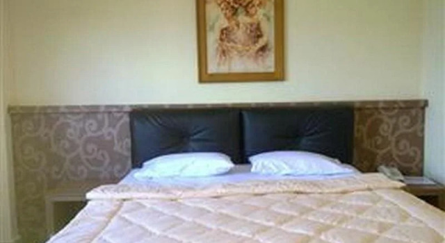 Grand S.O. Hotel, Book Hotel Hotels in Sulawesi with Parking, Parking