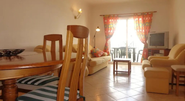 Apartamento Avenida da Liberdade, Забронировать Апартаменты/квартира Албуфейра, центр города Албуфейра, рядом с Municipal Museum of Archaeology