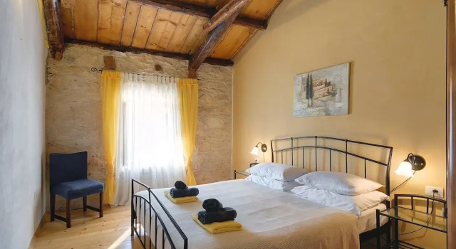 Villa in Batlug With Private Pool