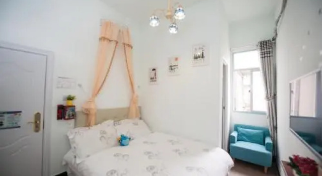 Na Lian Hai Homestay, Забронировать Отель Симин Сямынь, рядом с Zengcuo'an Bathing Spot