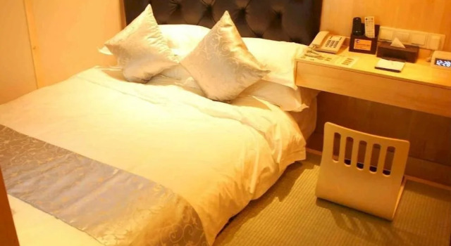 Libo Selected Hotels (Shanghai Wanda Plaza Tonghe New Village Subway Station Branch)
