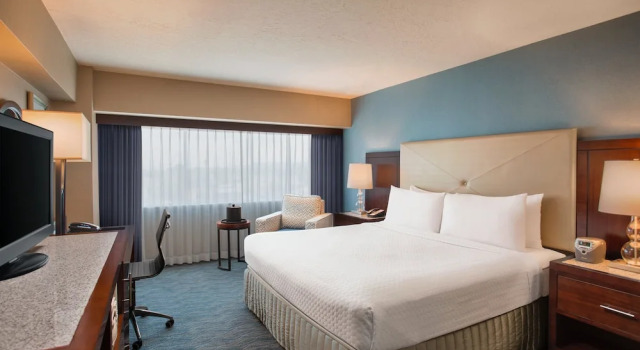 Двухместный номер Standard с видом на гавань Crowne Plaza Hotel Los Angeles Harbor by IHG