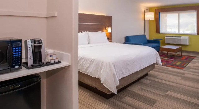 Двухместный номер Standard с балконом и с видом на горы Holiday Inn Express Hotel & Suites Gunnison by IHG