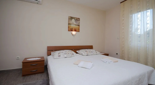 Apartment Marina, Rezerwuj Apartament Hotele w Kvarner Islands z parkingiem, Parking
