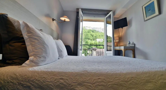 Двухместный номер Standard Hôtel de France