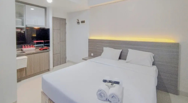 Simply Design Studio At Taman Melati Surabaya Apartment