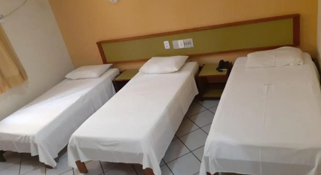 Трёхместный номер Economy Nascimento Praia Hotel